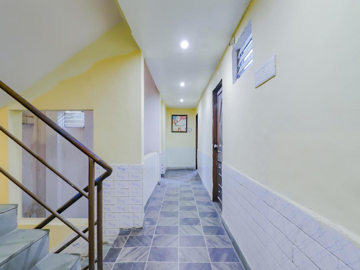 Oyo 80678 Shreenath Residency Нью-Делі Екстер'єр фото